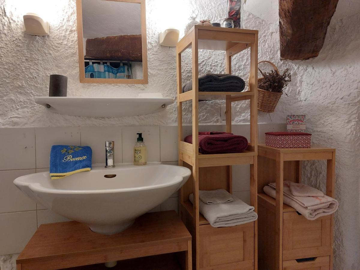 "Le Charme Provencal" - Studio 4 Couchages Classe 2 Etoiles - Axelle Loc'Appart Lorgues Esterno foto